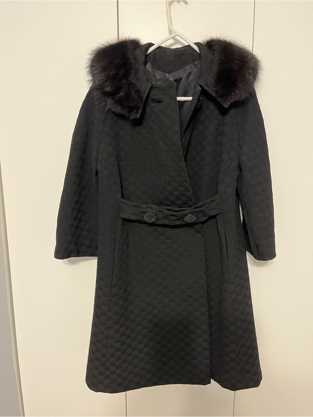 Women's Vintage Hollywood Princess Black Long Sleeve Coat with Fur Collar